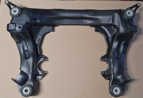 Axle carrier engine - mount,